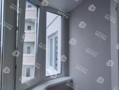 Отделка балкона с утеплением в многоквартирном доме