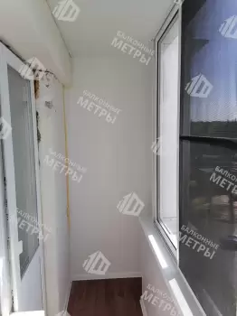 Холодное остекление балкона в многоквартирном доме