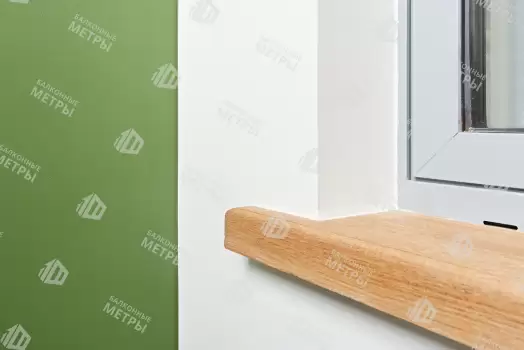 Дизайнерская отделка балкона гипсокартоном с утеплением и остеклением